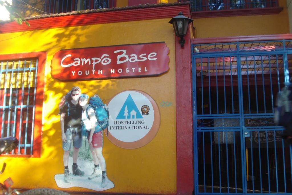 Campo Base Youth Hostel Mendoza Exterior photo