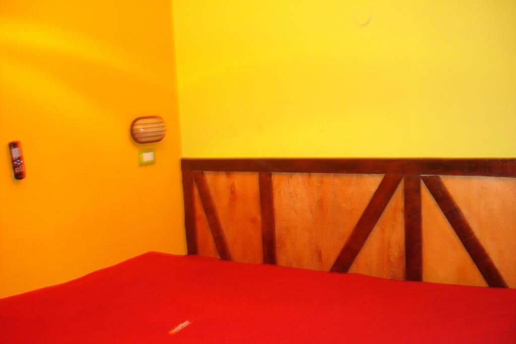 Campo Base Youth Hostel Mendoza Room photo